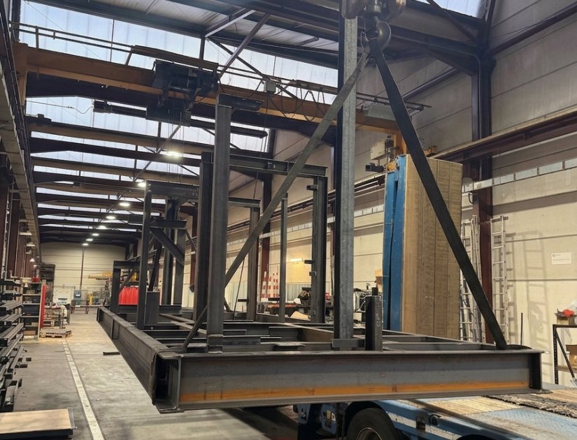 Fabrication d’un châssis XXL dans l'atelier – 38
