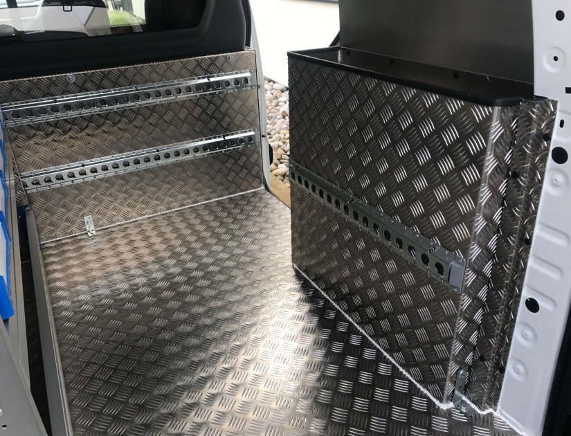 Tôle damier