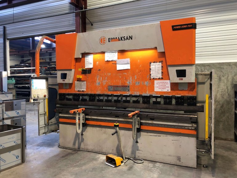 Presse plieuse ERMAKSAN à commande numérique 3m 135 tonnes